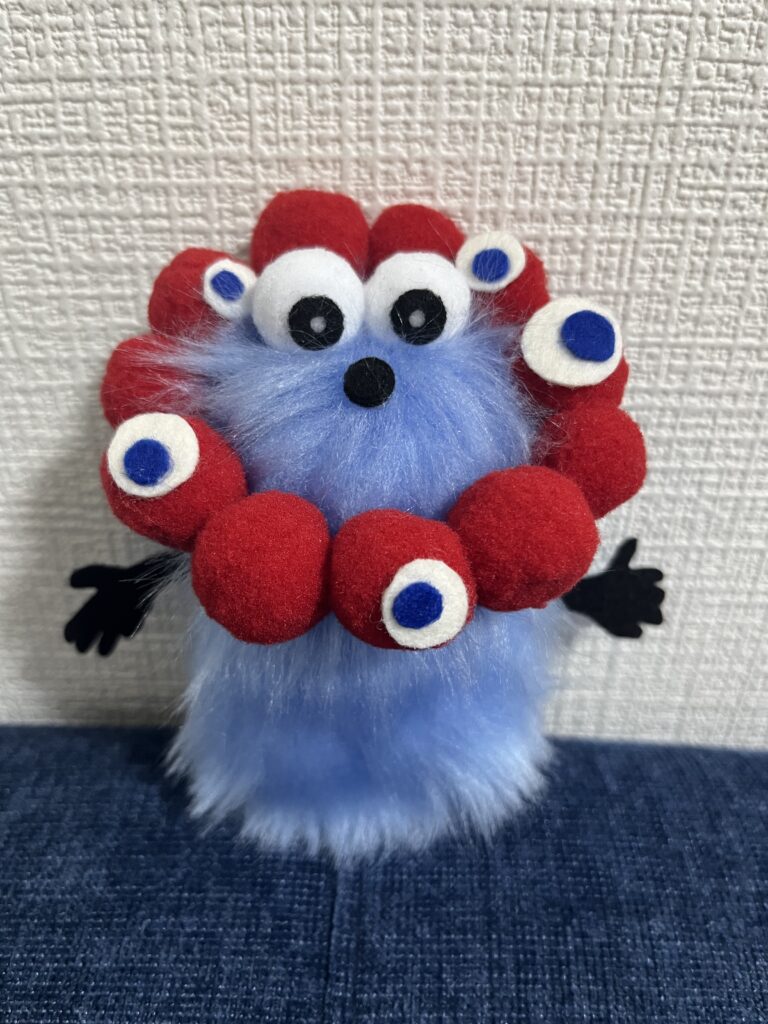 パペットスンスンのぬいぐるみ作り方紹介、ミャクミャクコラボ写真